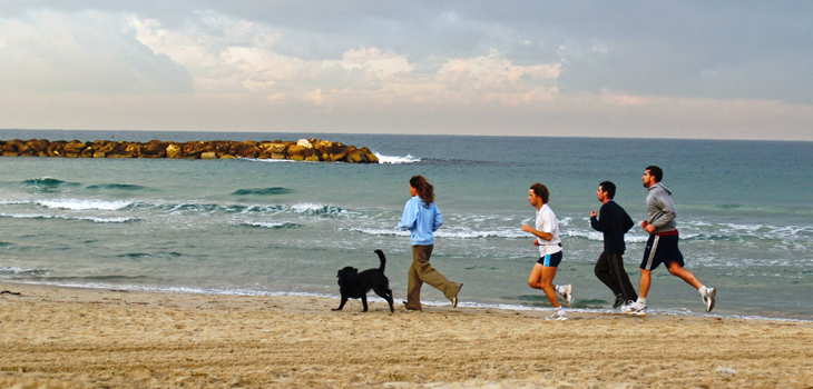 Running at the Beach Is a Whole New Kettle of Fish