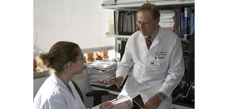 New Osteoporosis Tx Could Avoid Infection, Cancer Risk