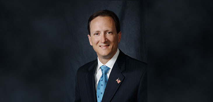 Illinois Surgeon Does Outpatient Hip Replacement
