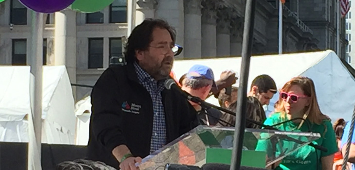 Mount Sinai Chair Leads NYC Walk to Cure Arthritis
