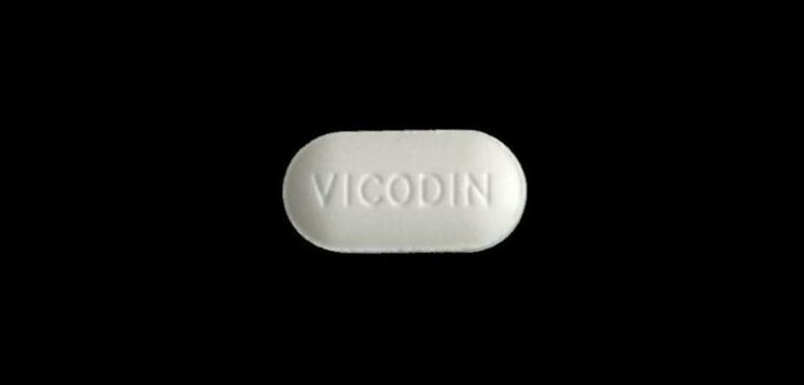 Opioid Use Increases Revision Surgery Risk?!