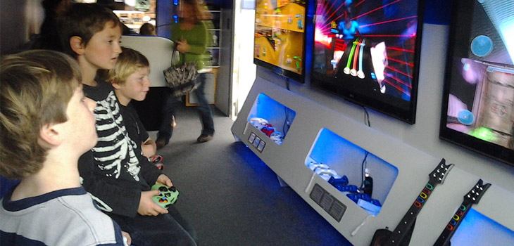 Gaming Not Injury-Free, Says AAOS