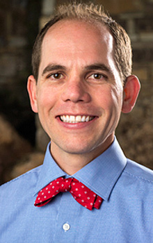 Dustin Larson, M.D. Joins The Center Orthopedic & Neurosurgical Care & Research