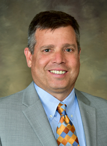 Ed Graubart New VP, Professional Development at Titan Spine