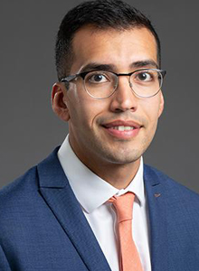 Chahla Joins Sports Med Team at Midwest Orthopaedics at Rush