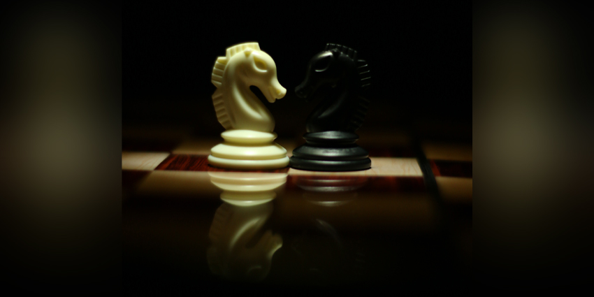 Orthopedic Surgeon Sues Arthrex Over Royalties
