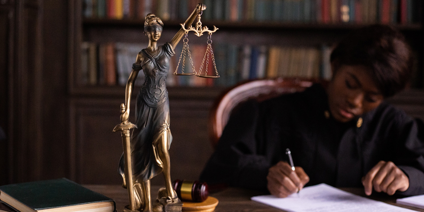Patrick Sweeney, M.D. Sues DePuy Synthes for Patent Infringement