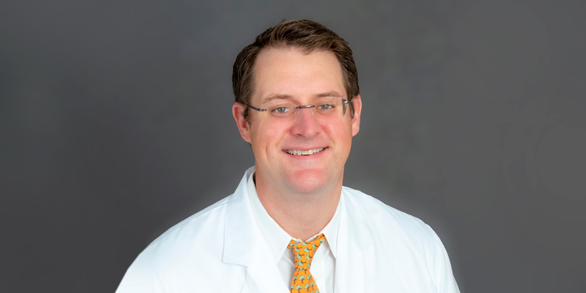 Tranexamic Use in the ASC Wins AAHKS Clinical Research Award