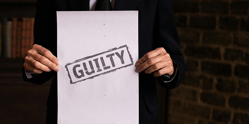 Former SpineFrontier CEO Pleads Guilty