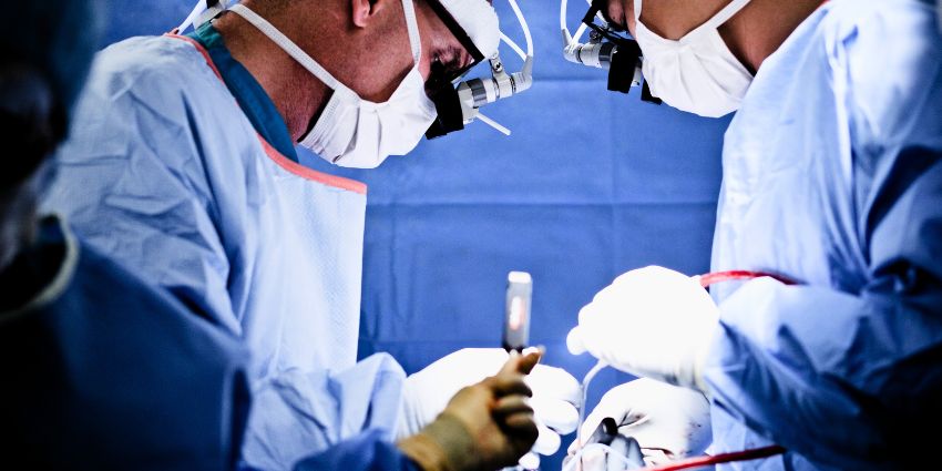 Bifocal Surgery for Malignant Spinal Lesions Comes With a Price