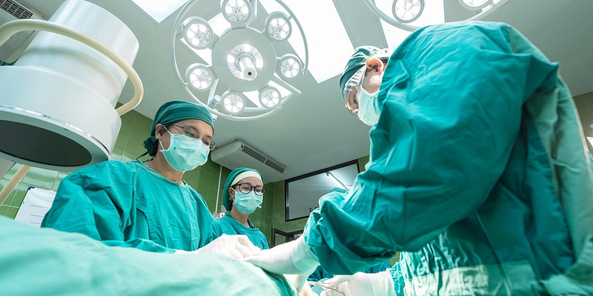A Billion-Dollar Curve: Hospital Care for Kids With Spine Disease